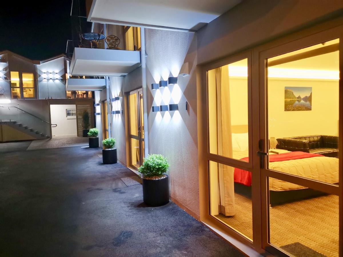 V Motel Christchurch Exterior foto